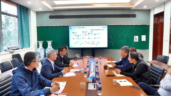 物流公司到北京交通大學(xué)與交通運(yùn)輸學(xué)院開展座談交流