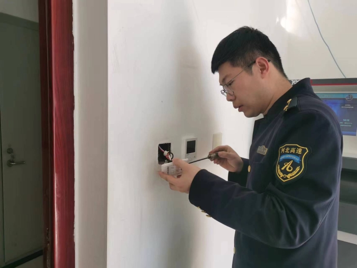 f6610f735d330a9281c86a2d5ef24cb